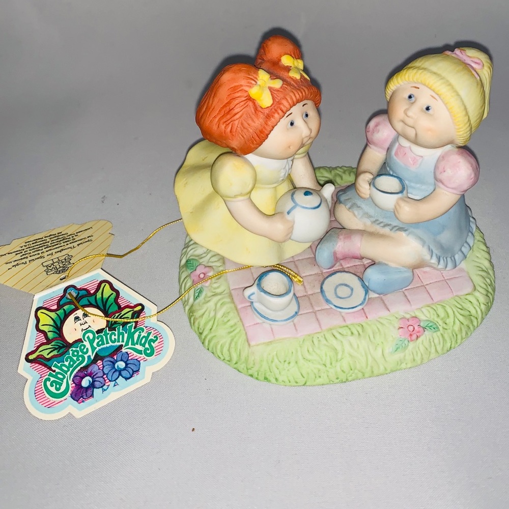 1985 Cabbage Patch Kids " Tea For Two "